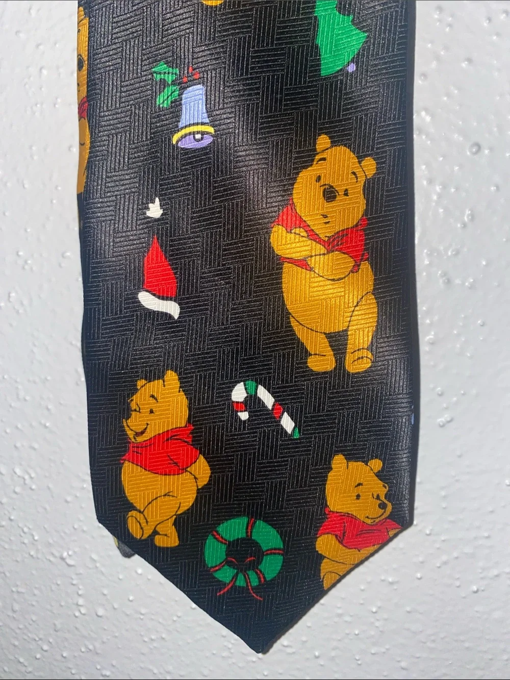 Vintage men’s Black Winnie the Pooh Holiday Tie